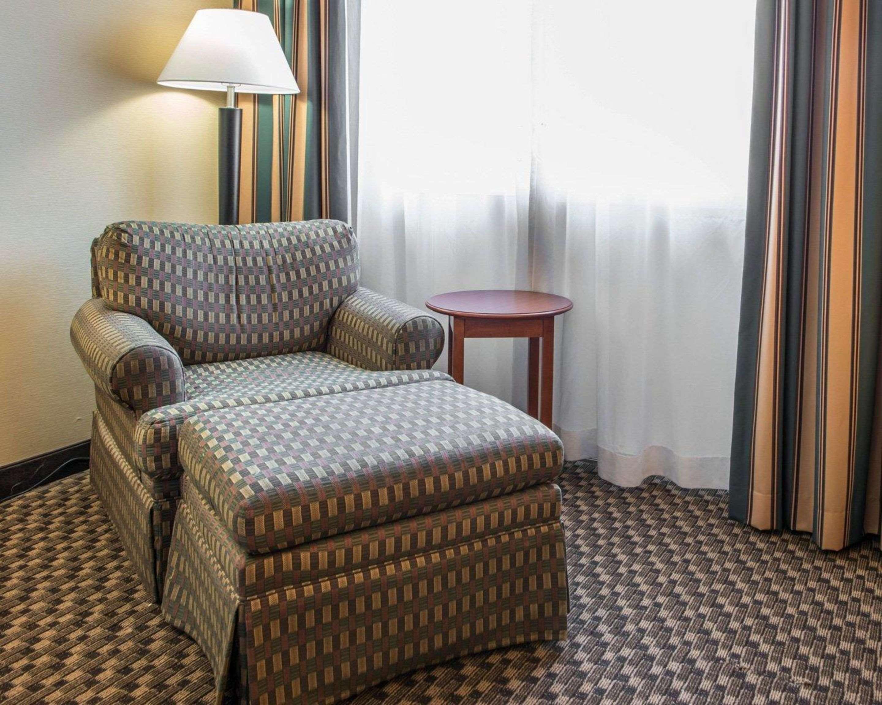 เมนสเตย์ สวีท Hotel Verona ภายนอก รูปภาพ